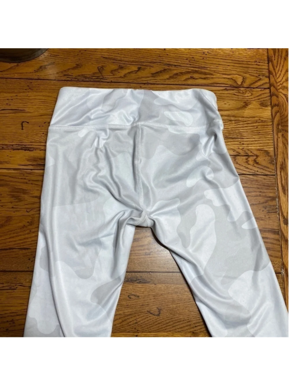 ALO yoga high waist vapor performance legging grey camouflage camo sz XS.